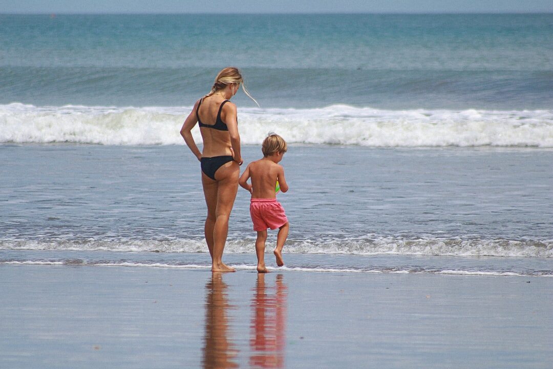 celebrity beach vacation